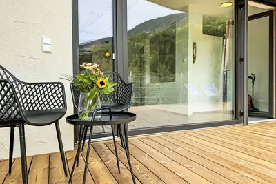 Image de Joli appartement pour 4 personnes avec Wifi, Tv, terrasse et parking