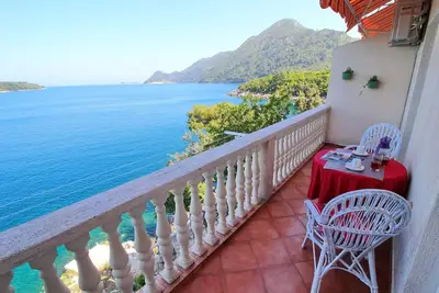 Image de Apartments Filipović - One-Bedroom Apartment with Balcony and Sea View (A1)