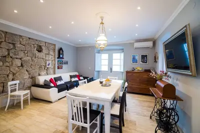 Image de Villa Nives - Three-Bedroom Villa with Terrace and Sea View