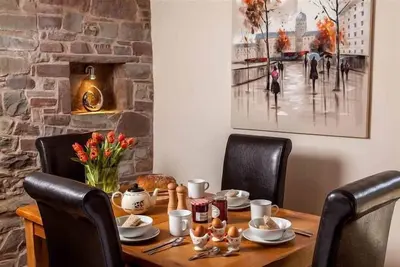Trefaen Cottage, Trefaen Cottage in the Brecon Beacons