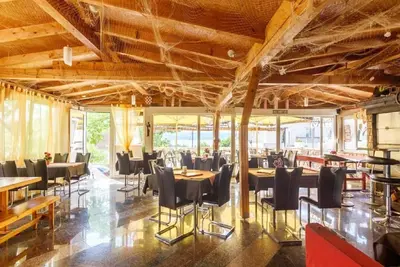 Image de Apartments Smilje i Maslina - One Bedroom Apartment with Terrace 2