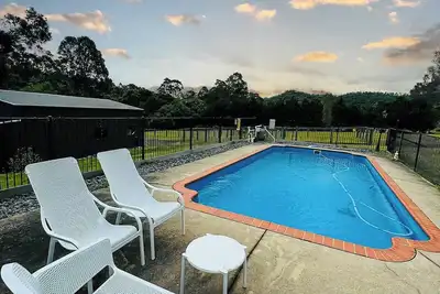 Image de Exclusive Manor Retreat Farm Stay Pool 5bd