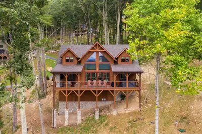Image de The Cub House at Eagles Nest - views, hot tub, pool table