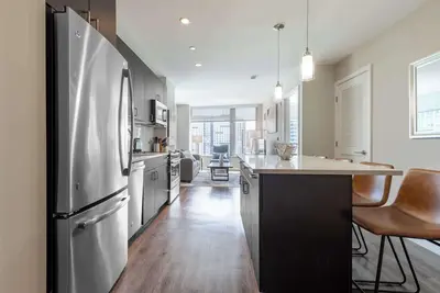 Image de Private 2br Apt Walk to Restaurants