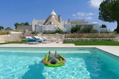 Image de Beautiful house and trullo with stunning pool, close to Ceglie Messipica