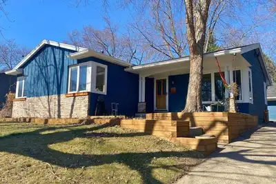Image de The Love Shack: Spacious Family Getaway, 5 bed\/3 bath, 10 Minutes from Downtown
