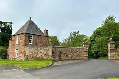 Image de A-listed South Lodge, Dunbar with hot tub\n