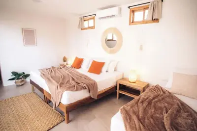 Image de Beachfront Room in Villa Barona - Montañita -