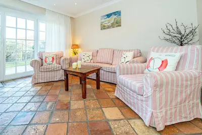 Image de Senhuk offers a cozy and modern interior, ideal for a relaxing stay.