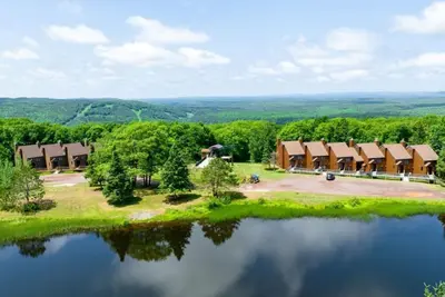 Image de Ski in/Ski Out Entire Condo Sleeps 4 @ Jackson Creek Summit