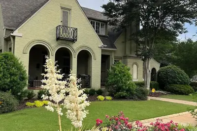 Image de Casa Capstone – 4br Near Stadium, Walk to Campus & Downtown!