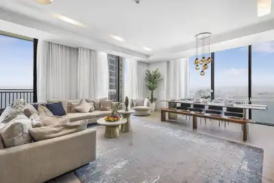 Image de Opulent 4br Apt W/ Marina & Dubai Eye View