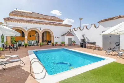 Image de Villa el Señorío Alameda by Ruralidays