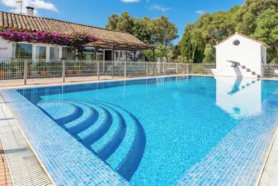 Finca Naveda Barbate by Ruralidays