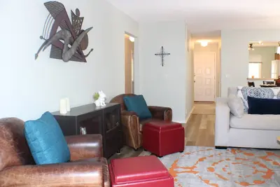 Image de Comfortable End Unit Townhome
