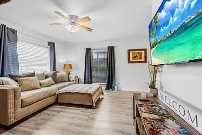 Image de Cute 3 bdrm house minutes from Lovefield Airport