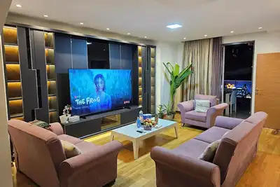 Image de Taksim 3-bedroom apartment with Ac, WiFi, Pool