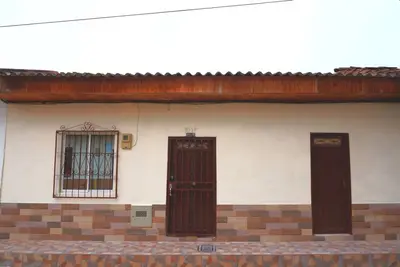 Image de Comfortable traditional house