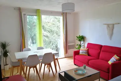 Image de Lumineux T4 entièrement rénové, déco soignée