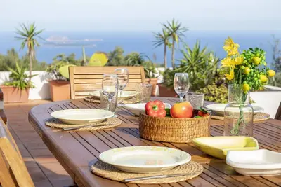 Image de Confortable appartement dans une maison de vacances avec Wifi, Tv, terrasse et parking