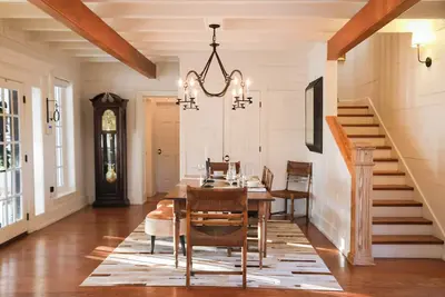 Image de Private Oasis for Summer | Pool | Views | Sleeps 9