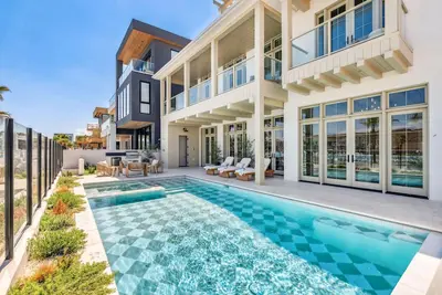 Image de Rosemary: Private Pool, Lagoon + Beaches