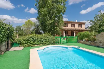 Image de Villa Gina - Quatre Chambres Villa, Couchages 8