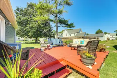 Image de Home w/ Fire Pit < 1 Mi to Willis Wharf Boat Ramp!