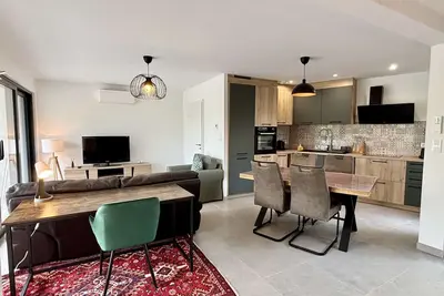Image de Appartement design avec belle terrasse!