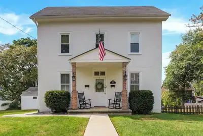 Image de Huckleberry Haven: 4-bedroom Luxury Apartment