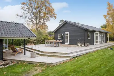Image de Superbe maison à Hornbæk avec jacuzzi