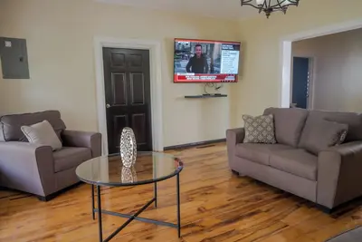 Image de North Ritz Villa - 2 Bedroom Apartment on the Second Floor