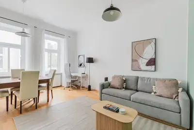 Image de Stylish Döbling 1br, Fully Equipped, by Blueground