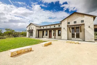 Image de Welcome to Little Blanco! Bonus: Free Golf During Your Stay!