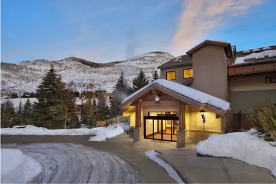 Image de Vail Marriott_Douglas_60% off-Luxe 1Bd2Ba Villa_Pools, Sauna, Gym, Jacuzzi, Spa_y