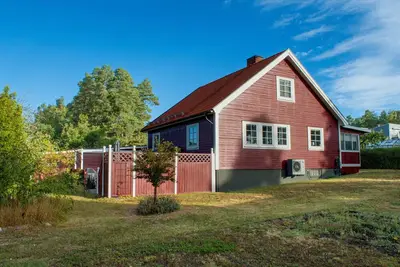 Image de Charming villa in summer village Loftahammar, near the forest and the sea!