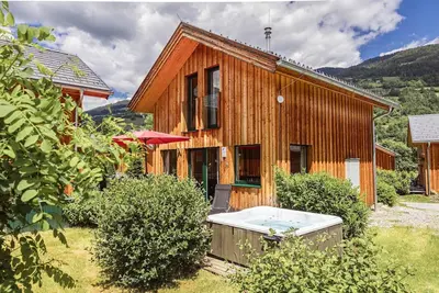 Image de Chalet avec jacuzzi extérieur