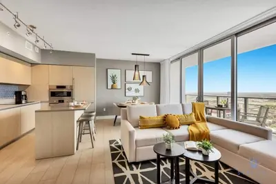 Image de Apartment Near Beach - Amazing pool