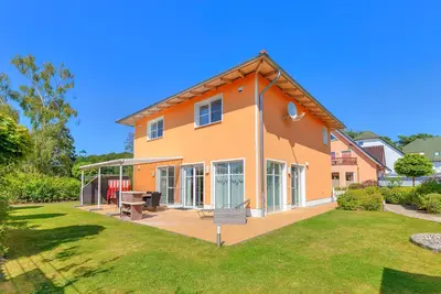 Image de Vacation home 46\/3 with private sauna, fireplace, 4 bedrooms approx. 500m from the beach