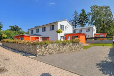 Image de Vacation home approx. 800m from the sea with 6 bedrooms, sauna and fireplace