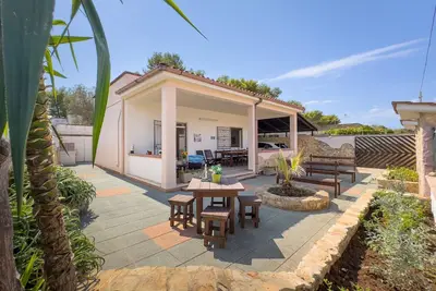Image de Villa 'White Sand Private' avec jardin privé, Wi-Fi et climatisation