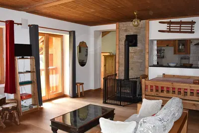 Image de Chalet cosy 6 personnes près du centre, jardin sud, 1 chambre, mezzanine