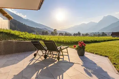 Image de Cozy vacation apartment with unobstructed views of the surrounding mountains