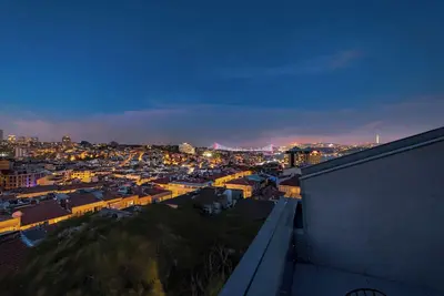 Image de Homie Suites | 2br Duplex Penthouse w terrace #M09