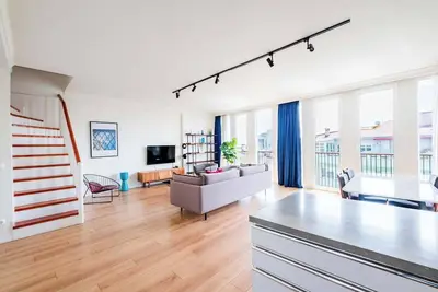 Image de Homie Suites | 2br Duplex Penthouse\/ Sea View #M10