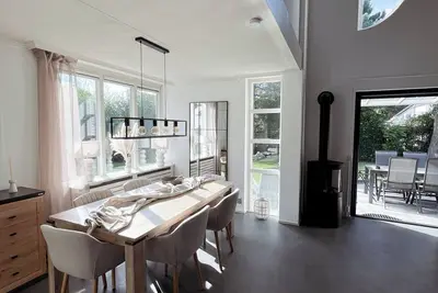 Image de Modern vacation home 3 min from the beach in beautiful Julianadorp!