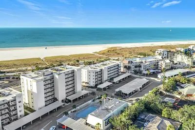 Image de Beach Views at Siesta Key’s Famed Beach Ground Floor Ease 1 Bed 1 Bath