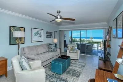 Image de Siesta Key Beach Retreat 1 Bed 1 Bath with Full Gulf Views Steps to Beach