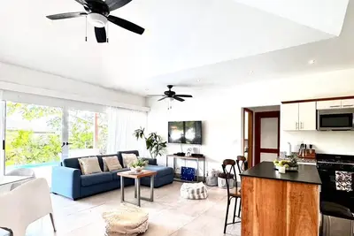 Image de 2 bed 2 bath\/private pool. Perfect Comfort Zone in Marvista