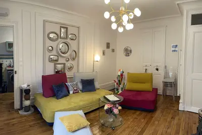 Image de Face aux Thermes, Magnifique appartement, à réserver absolument!